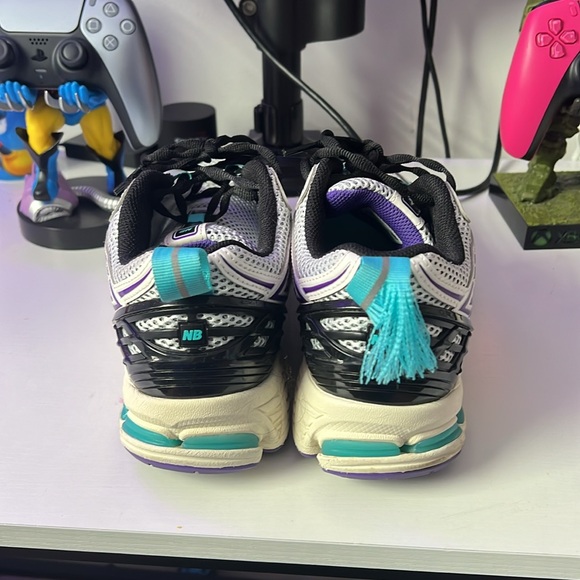 HORNET NEW BALANCE 1906 - Picture 4 of 4